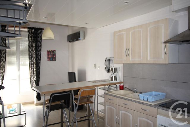 Appartement T2 à louer - 2 pièces - 37.91 m2 - NIMES - 30 - LANGUEDOC-ROUSSILLON - Century 21 Dhuoda