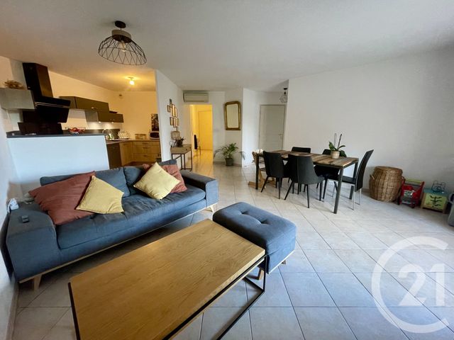Appartement F3 à vendre - 3 pièces - 68.11 m2 - NIMES - 30 - LANGUEDOC-ROUSSILLON - Century 21 Dhuoda