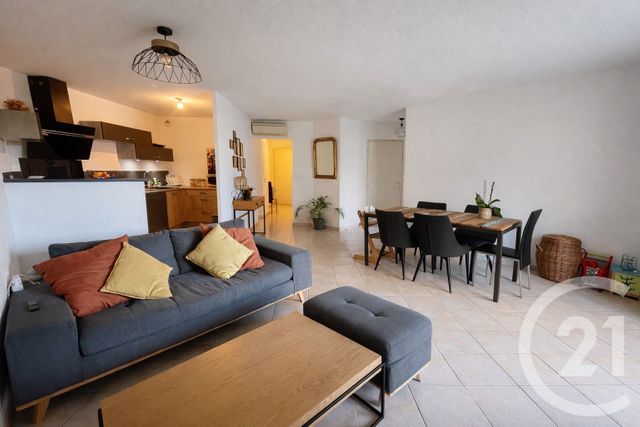 Appartement F3 à vendre - 3 pièces - 68.11 m2 - NIMES - 30 - LANGUEDOC-ROUSSILLON - Century 21 Dhuoda
