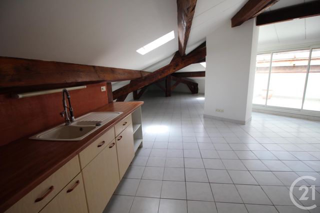 Appartement T2 à louer - 2 pièces - 53.44 m2 - NIMES - 30 - LANGUEDOC-ROUSSILLON - Century 21 Dhuoda