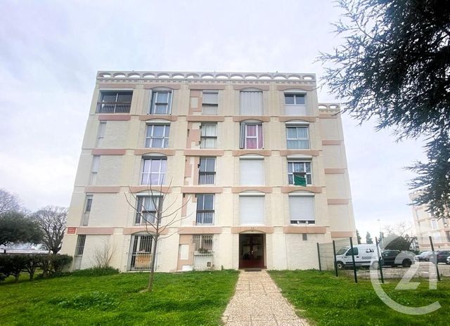 appartement à vendre - 2 pièces - 48.0 m2 - NIMES - 30 - LANGUEDOC-ROUSSILLON - Century 21 Dhuoda
