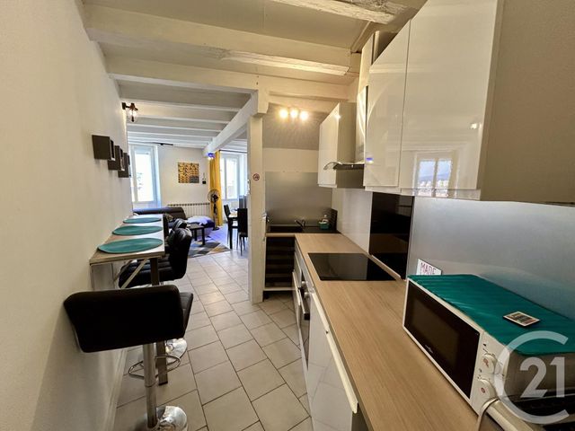 Afficher la photo en grand Appartement F6 à vendre - 6 pièces - 82.16 m2 - NIMES - 30 - LANGUEDOC-ROUSSILLON - Century 21 Dhuoda
