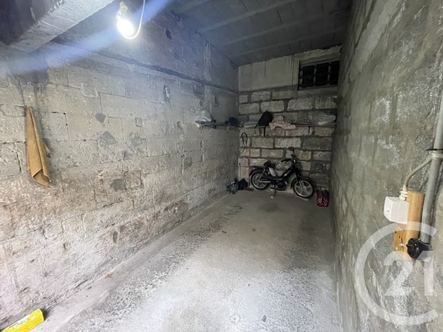 Afficher la photo en grand immeuble à vendre - 343.59 m2 - BEAUCAIRE - 30 - LANGUEDOC-ROUSSILLON - Century 21 Dhuoda