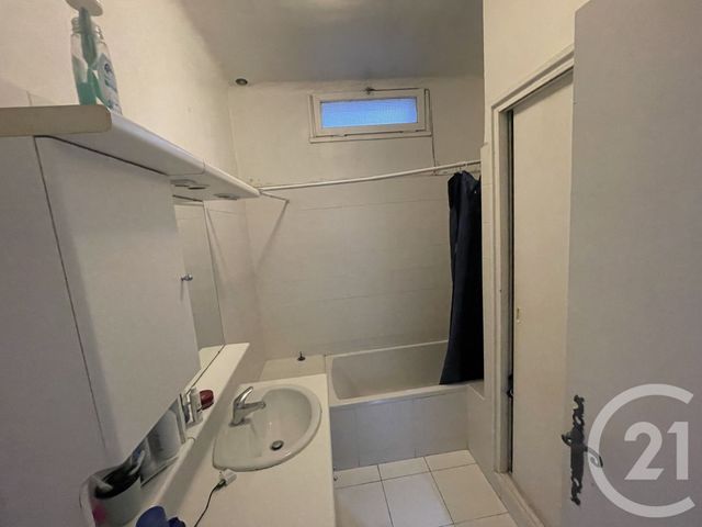 Afficher la photo en grand immeuble à vendre - 343.59 m2 - BEAUCAIRE - 30 - LANGUEDOC-ROUSSILLON - Century 21 Dhuoda