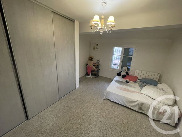 Afficher la photo en grand immeuble à vendre - 343.59 m2 - BEAUCAIRE - 30 - LANGUEDOC-ROUSSILLON - Century 21 Dhuoda