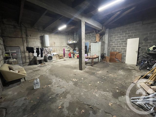 Afficher la photo en grand immeuble à vendre - 343.59 m2 - BEAUCAIRE - 30 - LANGUEDOC-ROUSSILLON - Century 21 Dhuoda