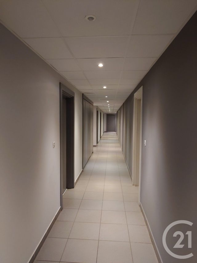 Appartement Studio à vendre - 1 pièce - 21.96 m2 - NIMES - 30 - LANGUEDOC-ROUSSILLON - Century 21 Dhuoda