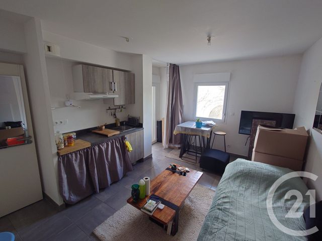 Appartement Studio à vendre - 1 pièce - 21.96 m2 - NIMES - 30 - LANGUEDOC-ROUSSILLON - Century 21 Dhuoda