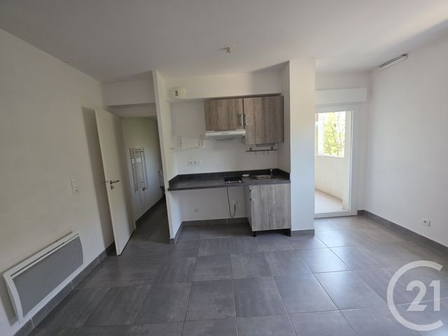Appartement Studio à vendre - 1 pièce - 21.96 m2 - NIMES - 30 - LANGUEDOC-ROUSSILLON - Century 21 Dhuoda