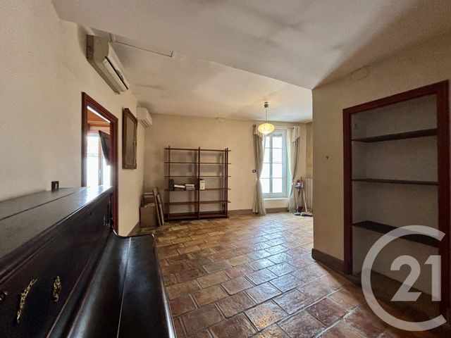 Afficher la photo en grand Appartement à vendre - 4 pièces - 146.6 m2 - NIMES - 30 - LANGUEDOC-ROUSSILLON - Century 21 Dhuoda