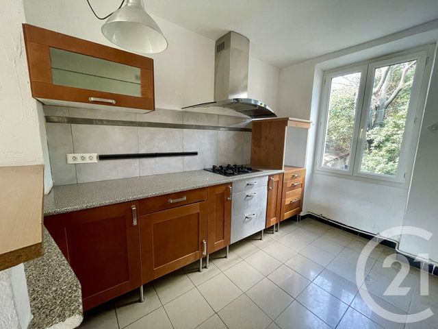 Appartement T3 à vendre - 3 pièces - 65.08 m2 - NIMES - 30 - LANGUEDOC-ROUSSILLON - Century 21 Dhuoda