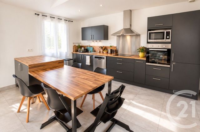 Appartement Duplex à vendre - 4 pièces - 109.72 m2 - NIMES - 30 - LANGUEDOC-ROUSSILLON - Century 21 Dhuoda