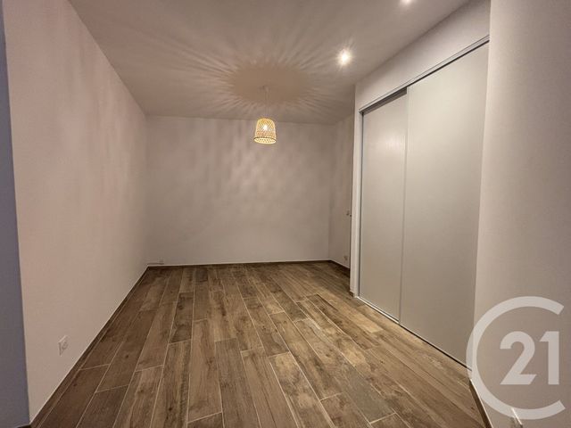 Appartement F2 à vendre - 2 pièces - 68.55 m2 - NIMES - 30 - LANGUEDOC-ROUSSILLON - Century 21 Dhuoda