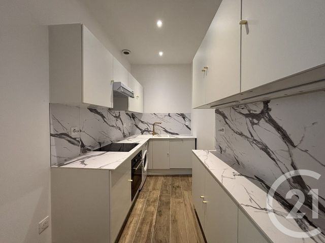 Appartement F2 à vendre - 2 pièces - 68.55 m2 - NIMES - 30 - LANGUEDOC-ROUSSILLON - Century 21 Dhuoda