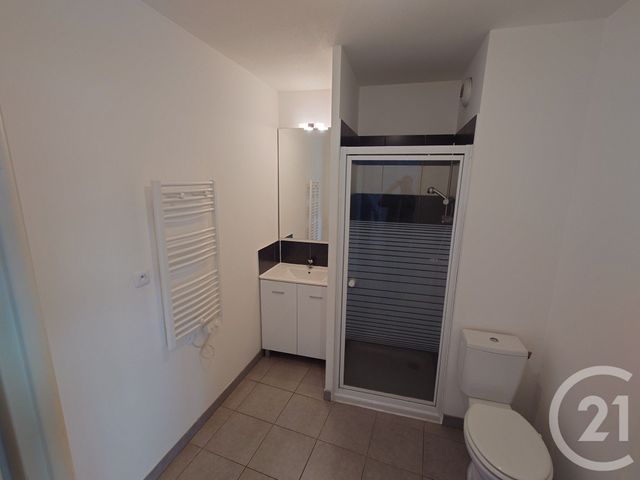Afficher la photo en grand Appartement Studio à vendre - 1 pièce - 25.4 m2 - NIMES - 30 - LANGUEDOC-ROUSSILLON - Century 21 Dhuoda