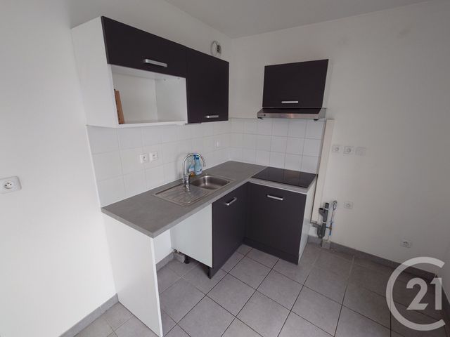Afficher la photo en grand Appartement Studio à vendre - 1 pièce - 25.4 m2 - NIMES - 30 - LANGUEDOC-ROUSSILLON - Century 21 Dhuoda