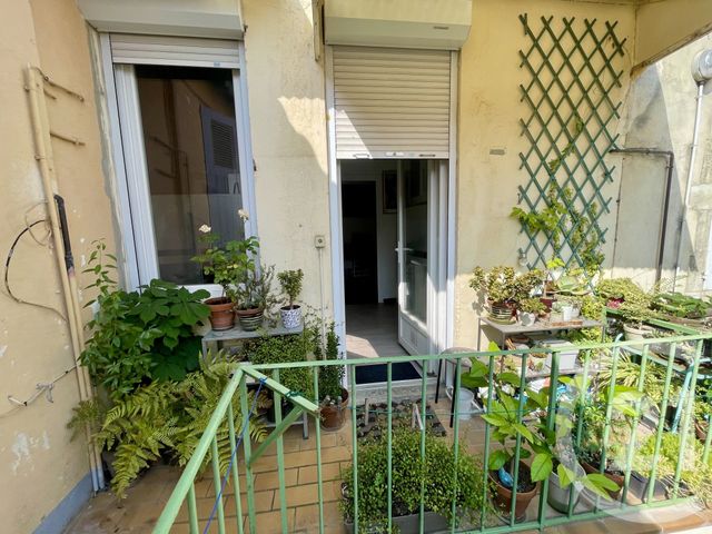 Appartement F3 à vendre - 3 pièces - 46.52 m2 - NIMES - 30 - LANGUEDOC-ROUSSILLON - Century 21 Dhuoda