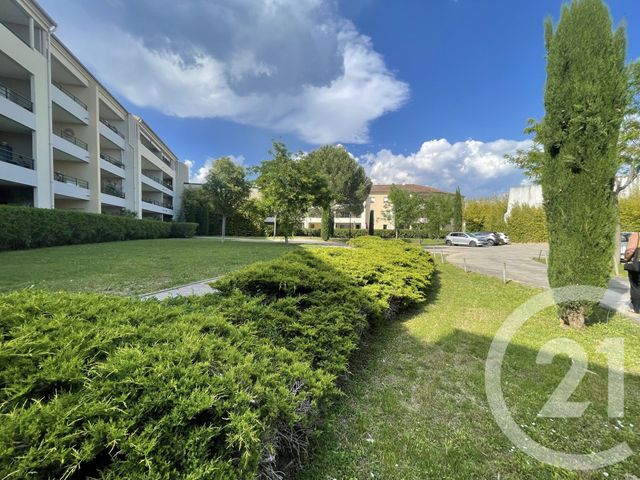 Appartement T2 à vendre - 2 pièces - 49.64 m2 - NIMES - 30 - LANGUEDOC-ROUSSILLON - Century 21 Dhuoda