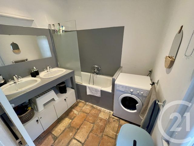 Appartement F2 bis à vendre - 3 pièces - 52.0 m2 - NIMES - 30 - LANGUEDOC-ROUSSILLON - Century 21 Dhuoda