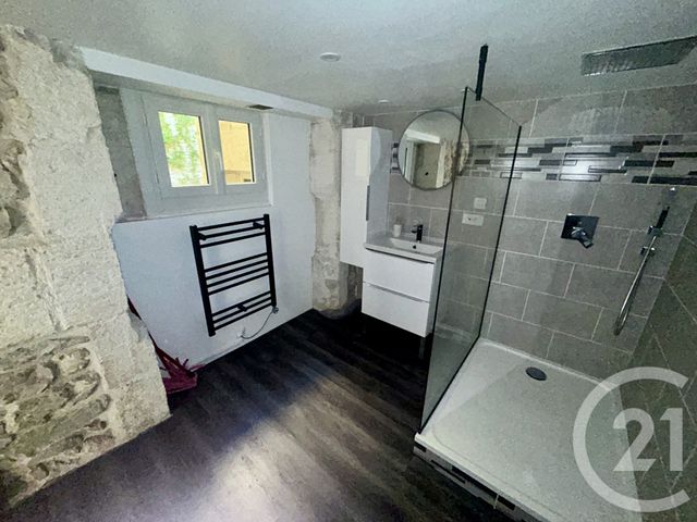 Appartement F2 à vendre - 2 pièces - 60.99 m2 - NIMES - 30 - LANGUEDOC-ROUSSILLON - Century 21 Dhuoda