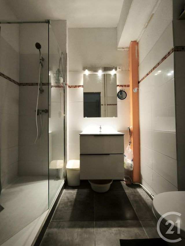 Appartement F1 à vendre - 1 pièce - 37.51 m2 - NIMES - 30 - LANGUEDOC-ROUSSILLON - Century 21 Dhuoda