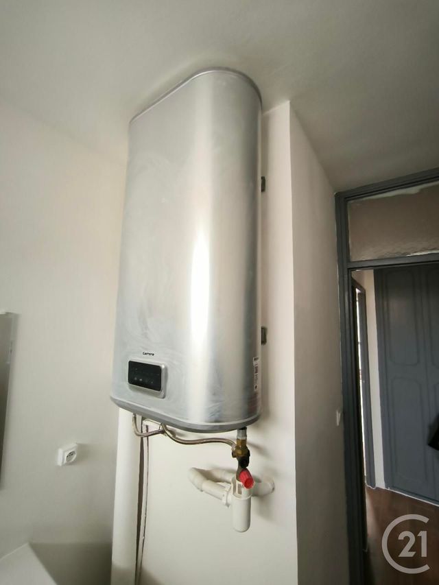 Appartement F4 à vendre - 4 pièces - 69.46 m2 - NIMES - 30 - LANGUEDOC-ROUSSILLON - Century 21 Dhuoda