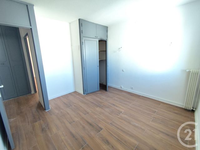Appartement F4 à vendre - 4 pièces - 69.46 m2 - NIMES - 30 - LANGUEDOC-ROUSSILLON - Century 21 Dhuoda