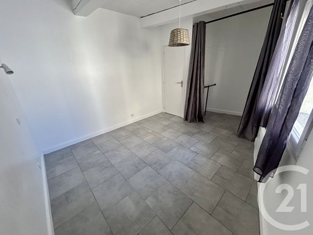 Appartement F4 à vendre - 4 pièces - 64.99 m2 - NIMES - 30 - LANGUEDOC-ROUSSILLON - Century 21 Dhuoda