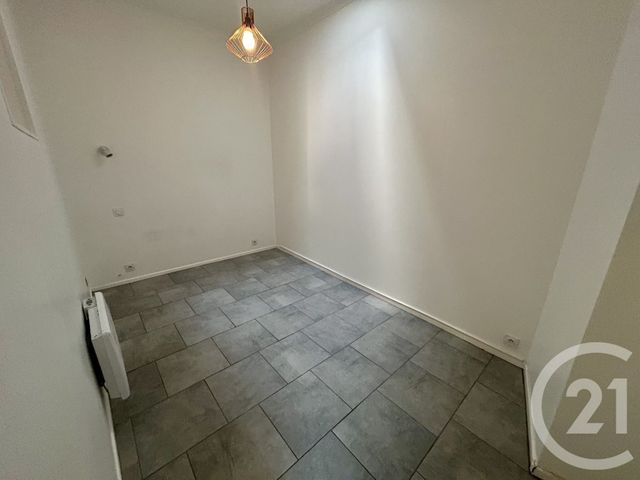 Appartement F4 à vendre - 4 pièces - 64.99 m2 - NIMES - 30 - LANGUEDOC-ROUSSILLON - Century 21 Dhuoda