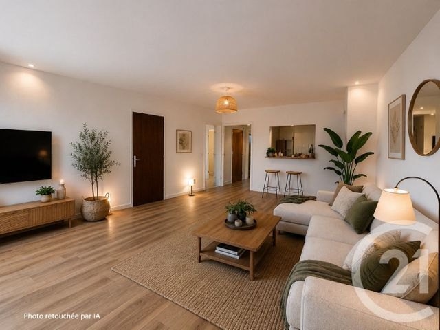 Appartement à vendre - 3 pièces - 75.82 m2 - NIMES - 30 - LANGUEDOC-ROUSSILLON - Century 21 Dhuoda