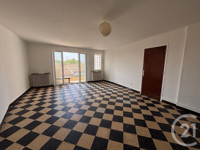 Appartement à vendre - 3 pièces - 75.82 m2 - NIMES - 30 - LANGUEDOC-ROUSSILLON - Century 21 Dhuoda