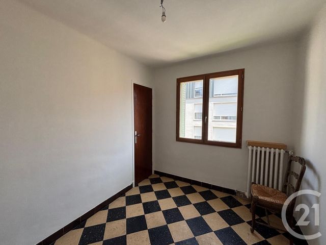 Appartement à vendre - 3 pièces - 75.82 m2 - NIMES - 30 - LANGUEDOC-ROUSSILLON - Century 21 Dhuoda