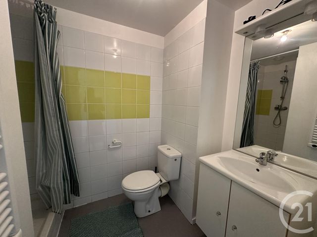 Appartement Studio à louer - 1 pièce - 18.0 m2 - NIMES - 30 - LANGUEDOC-ROUSSILLON - Century 21 Dhuoda
