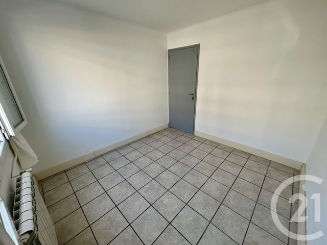 Appartement F4 à vendre - 4 pièces - 65.0 m2 - NIMES - 30 - LANGUEDOC-ROUSSILLON - Century 21 Dhuoda