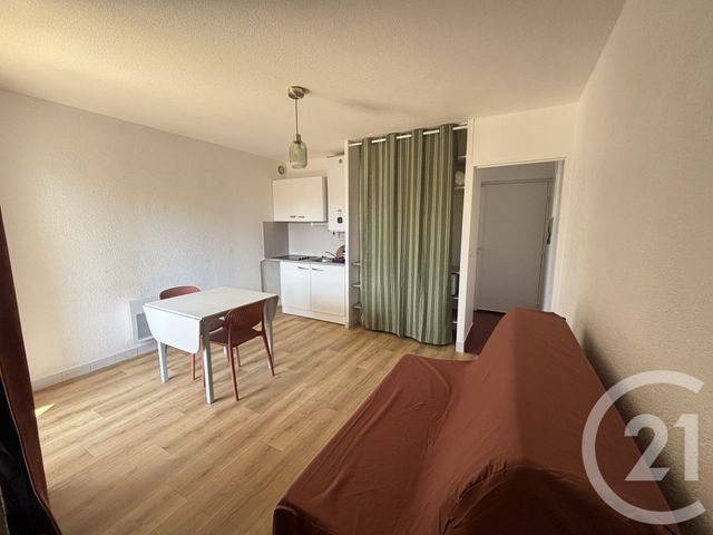 Appartement Studio à louer - 1 pièce - 22.59 m2 - NIMES - 30 - LANGUEDOC-ROUSSILLON - Century 21 Dhuoda