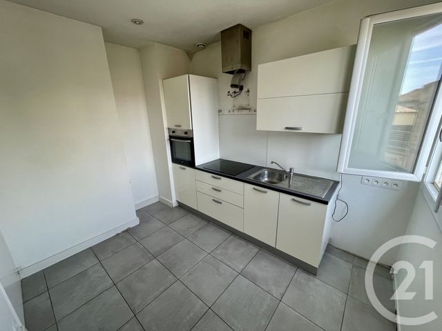 Appartement T4 à vendre - 4 pièces - 87.31 m2 - NIMES - 30 - LANGUEDOC-ROUSSILLON - Century 21 Dhuoda