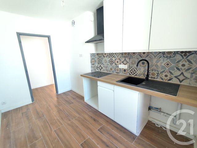 Appartement F4 à louer - 4 pièces - 70.43 m2 - NIMES - 30 - LANGUEDOC-ROUSSILLON - Century 21 Dhuoda