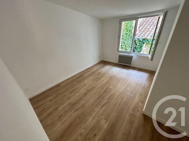 Appartement F2 à vendre - 3 pièces - 50.0 m2 - NIMES - 30 - LANGUEDOC-ROUSSILLON - Century 21 Dhuoda