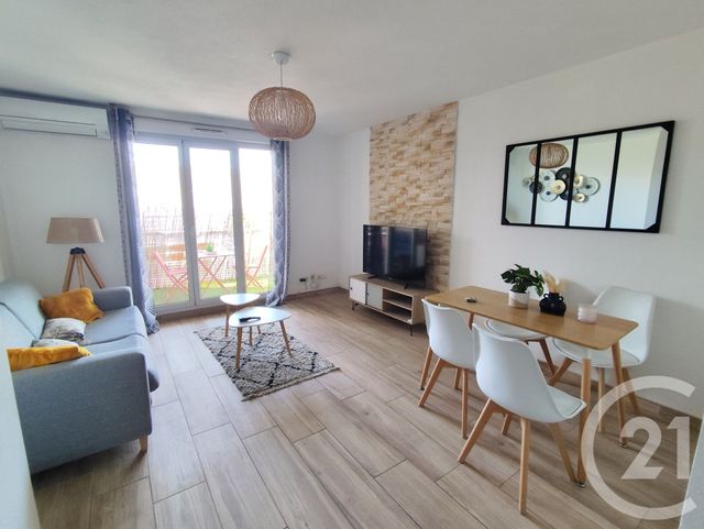 Appartement T2 à louer - 2 pièces - 42.83 m2 - NIMES - 30 - LANGUEDOC-ROUSSILLON - Century 21 Dhuoda