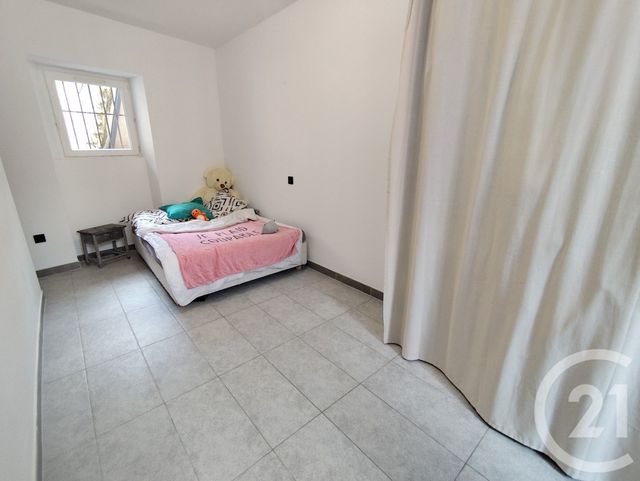 Appartement T2 à louer - 2 pièces - 35.52 m2 - NIMES - 30 - LANGUEDOC-ROUSSILLON - Century 21 Dhuoda
