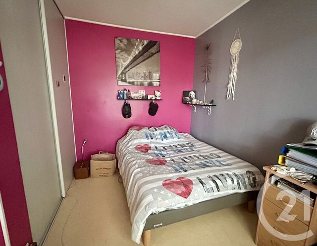 Appartement T4 à vendre - 4 pièces - 88.79 m2 - NIMES - 30 - LANGUEDOC-ROUSSILLON - Century 21 Dhuoda