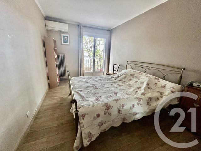 Appartement T4 à vendre - 4 pièces - 88.79 m2 - NIMES - 30 - LANGUEDOC-ROUSSILLON - Century 21 Dhuoda