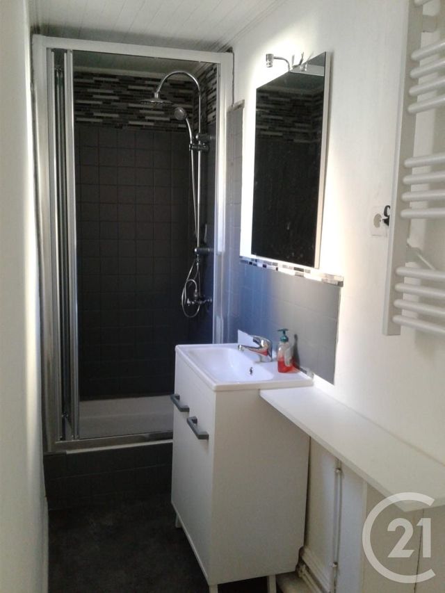 Appartement F3 à vendre - 3 pièces - 57.37 m2 - NIMES - 30 - LANGUEDOC-ROUSSILLON - Century 21 Dhuoda