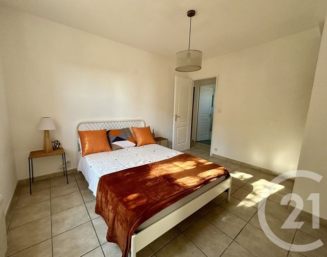 Appartement F6 à vendre - 4 pièces - 115.51 m2 - NIMES - 30 - LANGUEDOC-ROUSSILLON - Century 21 Dhuoda