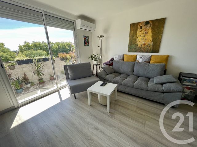 Appartement T3 à vendre - 3 pièces - 62.13 m2 - NIMES - 30 - LANGUEDOC-ROUSSILLON - Century 21 Dhuoda