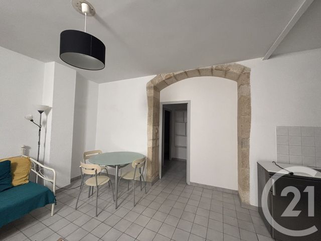 Appartement T2 à vendre - 2 pièces - 42.61 m2 - NIMES - 30 - LANGUEDOC-ROUSSILLON - Century 21 Dhuoda