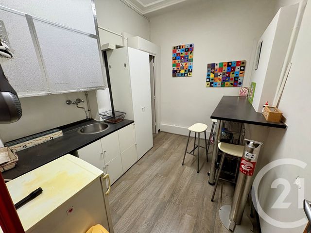 Appartement F4 à vendre - 4 pièces - 74.69 m2 - NIMES - 30 - LANGUEDOC-ROUSSILLON - Century 21 Dhuoda