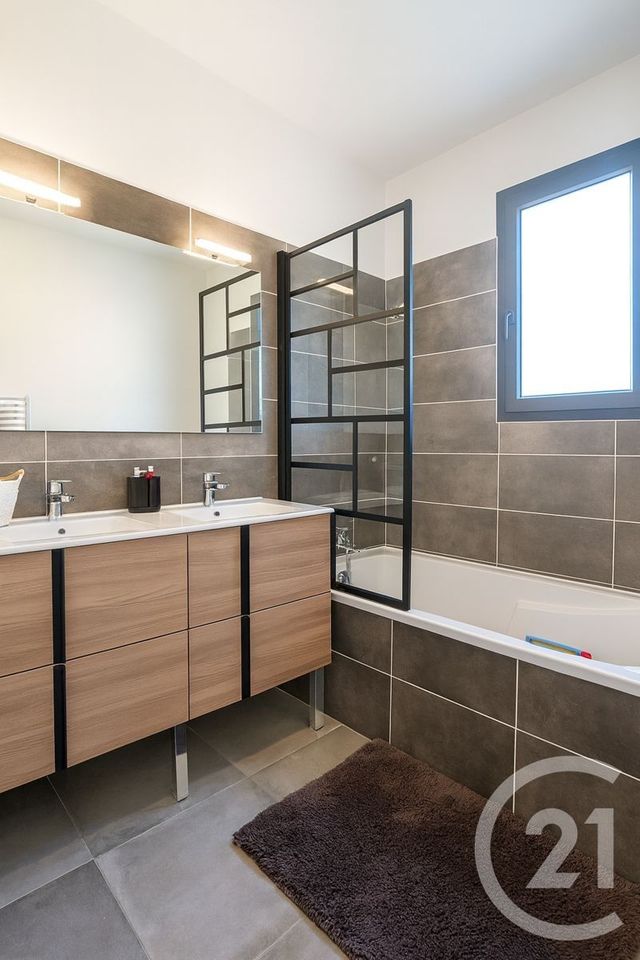 maison à vendre - 5 pièces - 127.48 m2 - BOUILLARGUES - 30 - LANGUEDOC-ROUSSILLON - Century 21 Dhuoda