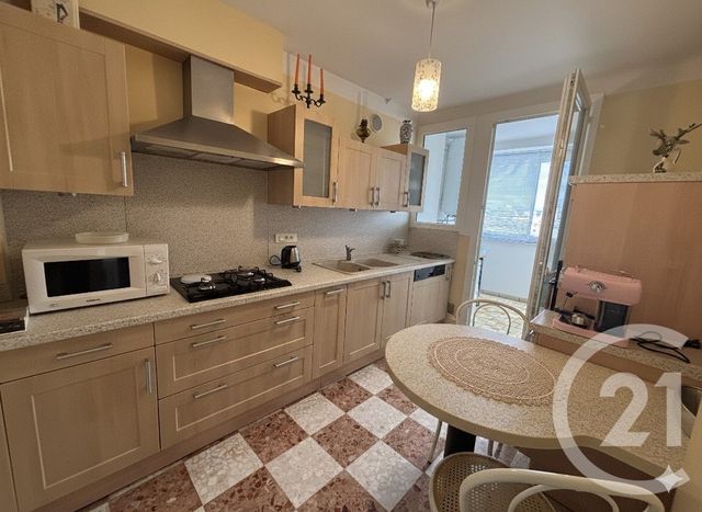 Appartement F4 à vendre - 4 pièces - 76.38 m2 - NIMES - 30 - LANGUEDOC-ROUSSILLON - Century 21 Dhuoda