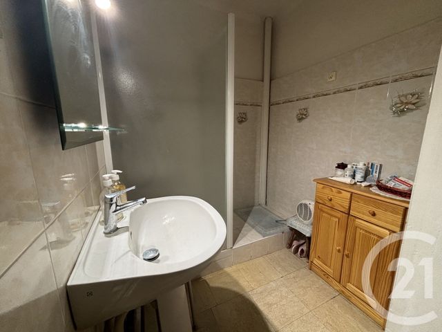 Appartement F4 à vendre - 4 pièces - 76.38 m2 - NIMES - 30 - LANGUEDOC-ROUSSILLON - Century 21 Dhuoda